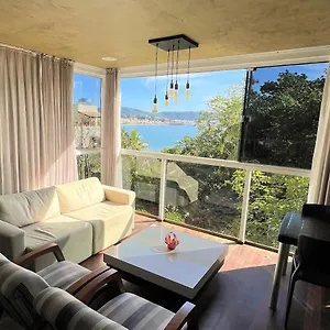 Estalagem Residencial Dona Mônica, Bombinhas